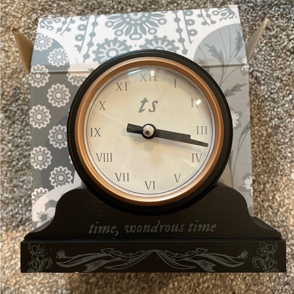 Taylor Swift Clock